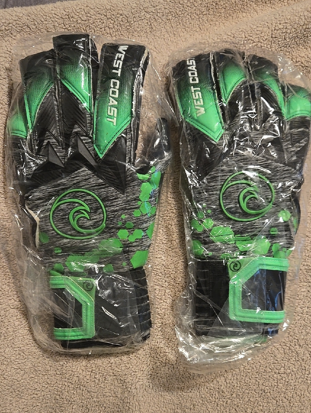 West Coast Green & Black Goalkeeper Gloves